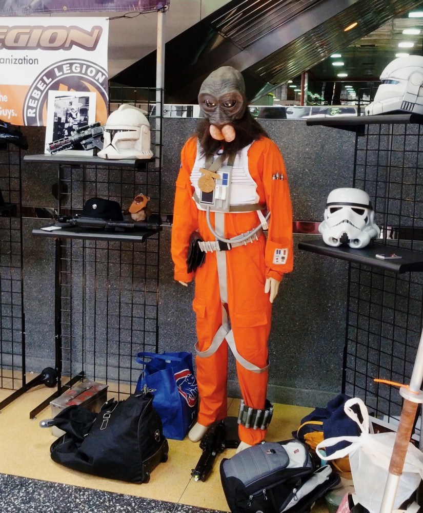 Chicago Comic Con 2012 - Star Wars Aqualish rebel