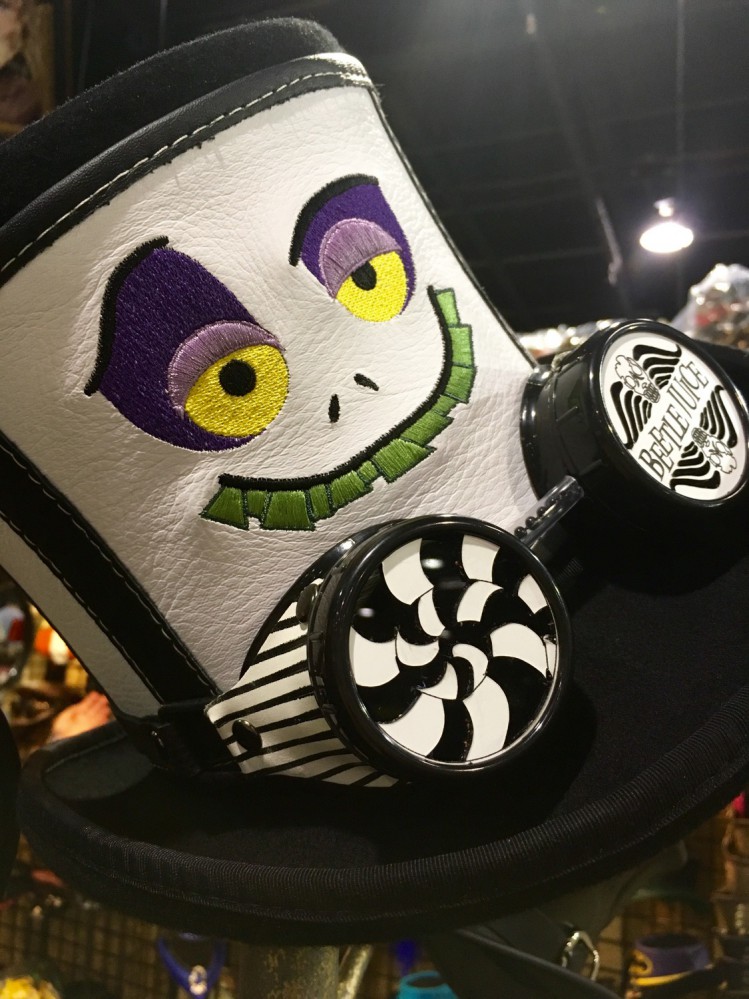 Chicago Comic Con 2016 - Beetlejuice steampunk hat and goggles