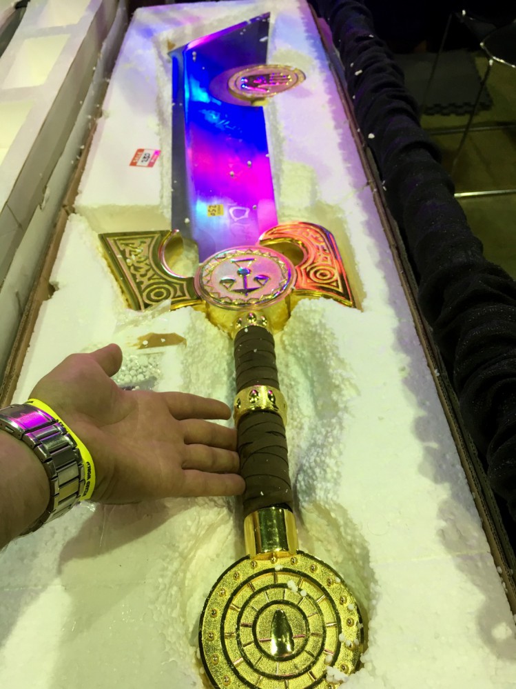 Chicago Comic Con 2016 - colorful sword