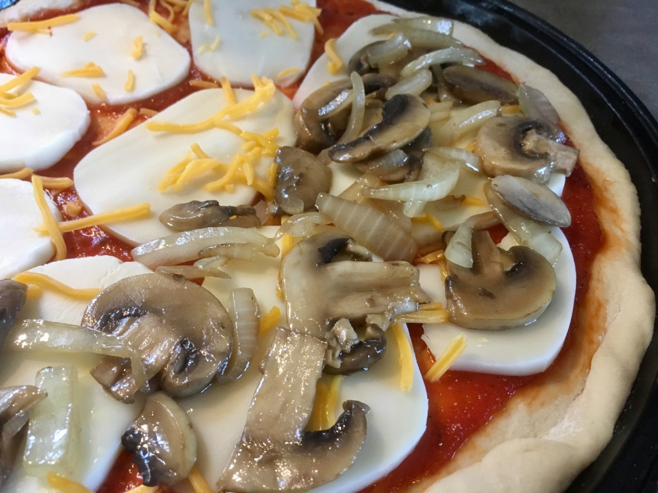 Homemade pizza - 3 - toppings