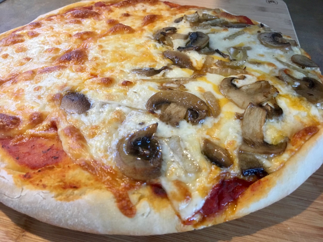 Homemade pizza - 4 - baked
