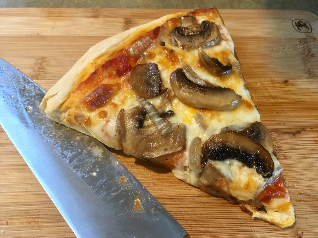 Homemade pizza - 7 - one piece left