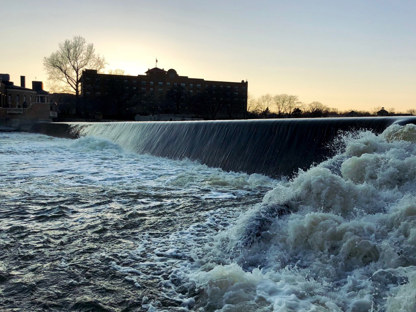 Fox River nature walk - St. Charles, IL 2018 - 05