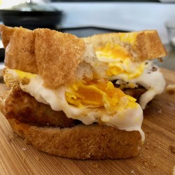 Fried Eggs on French Bread - FEoFB - 07 - Cut 2