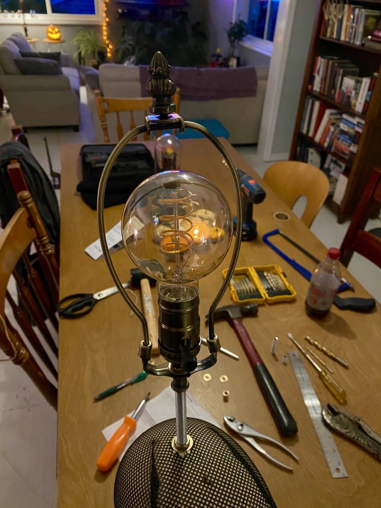 Mannequin Lamp 2020 - 10
