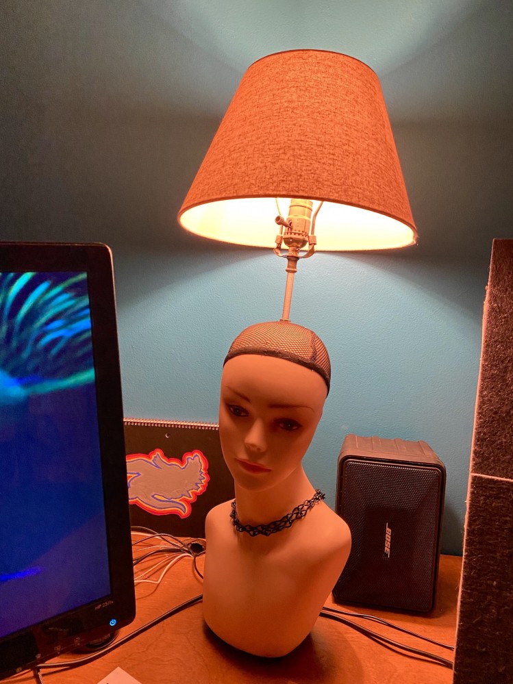 Mannequin Lamp 2020 - 18