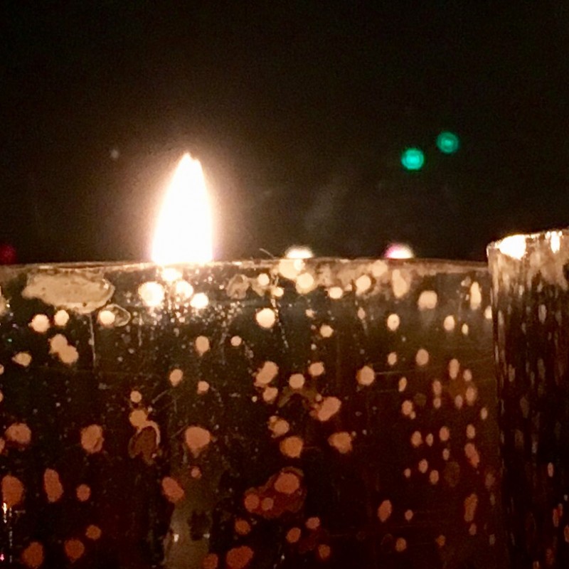 Red and green candles at night - photo print - Additional Image 2
