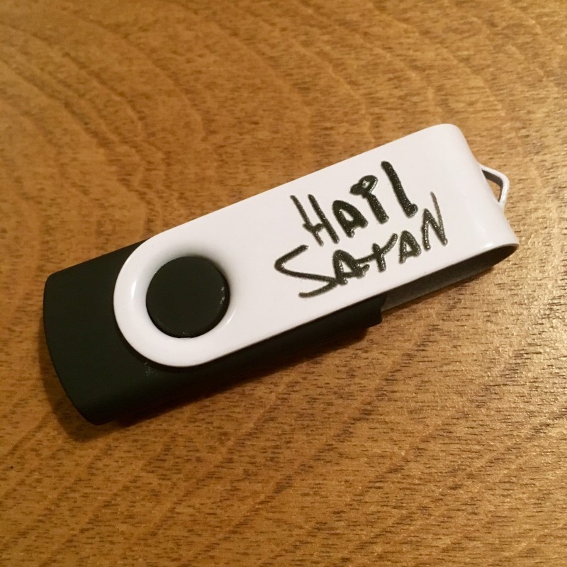 Hail Satan - USB flash drive - Additional Image 1