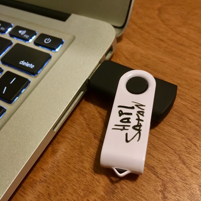 Hail Satan - USB flash drive - Additional Image 2