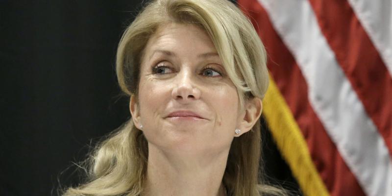 Davis' Story Under Fire