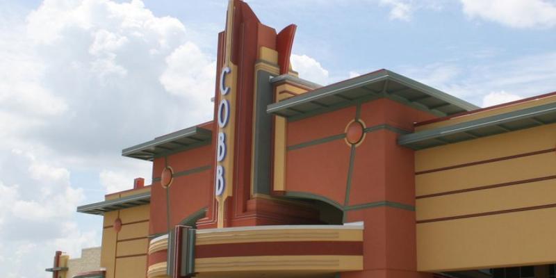 Shooting Over Movie Theater Texting Leaves 1 Dead: Police
