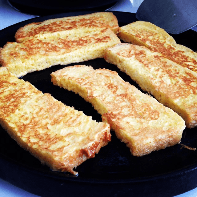 cinnamon sugar french toast sticks this morning 1