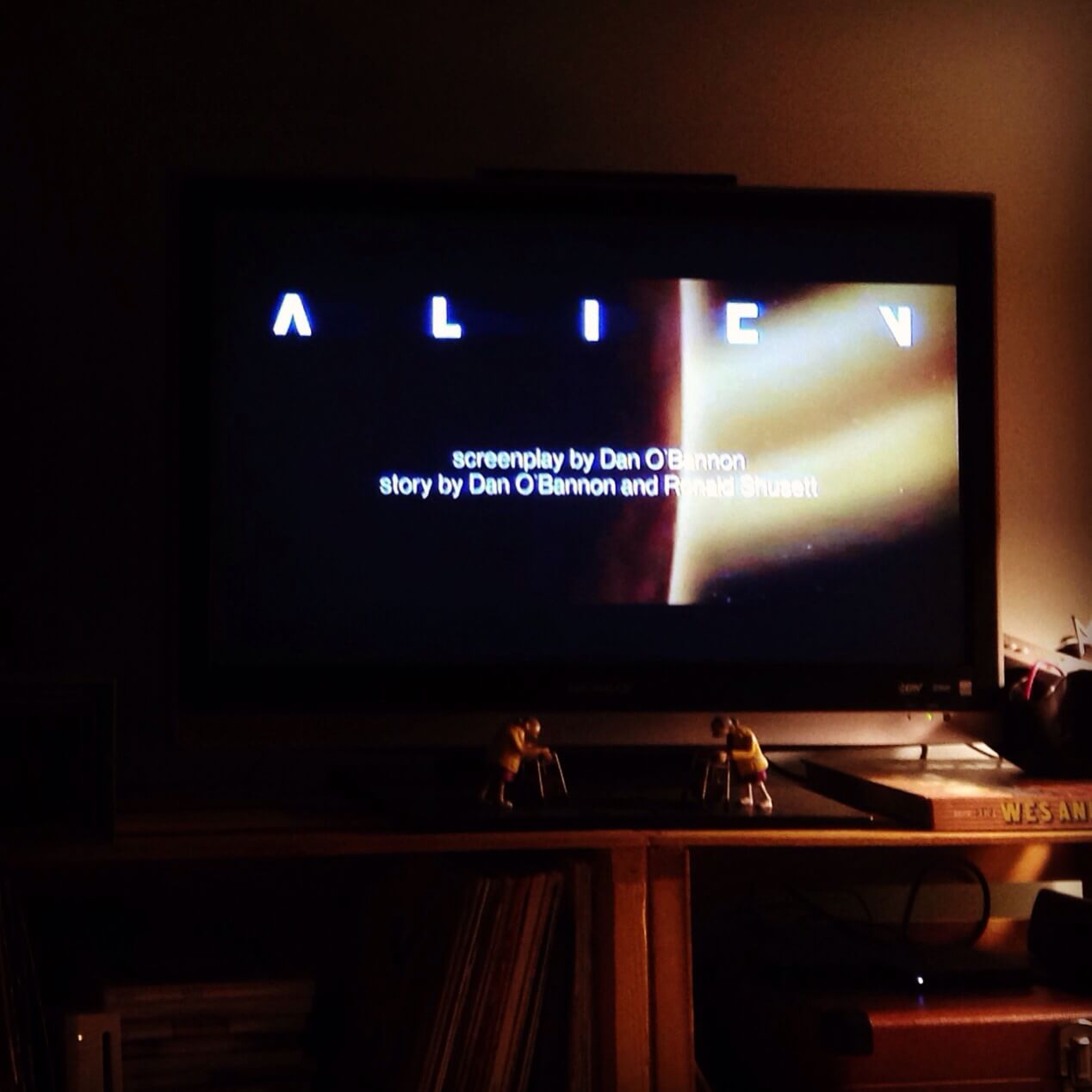 Alien on the TV