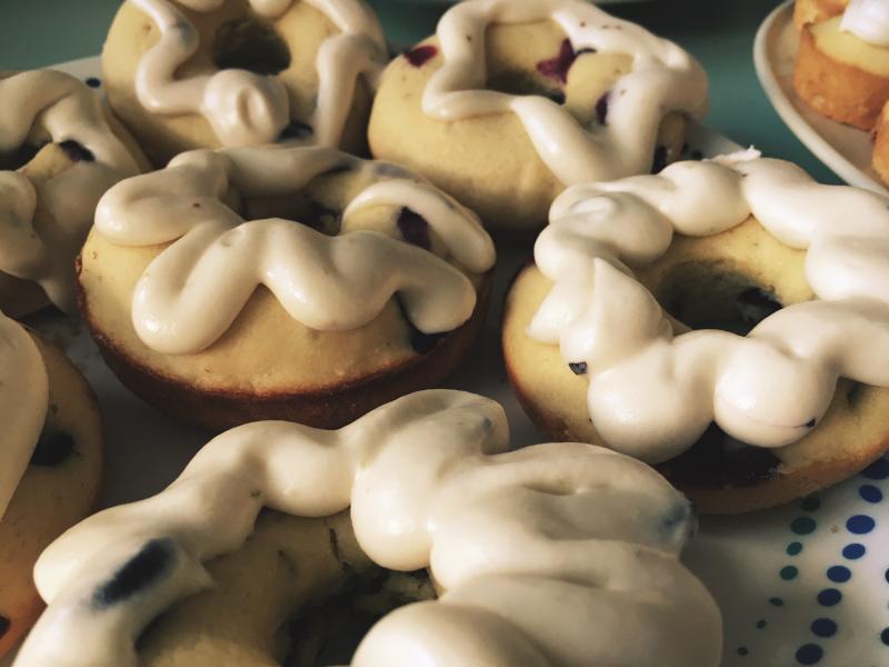 Blueberry vanilla cake donuts