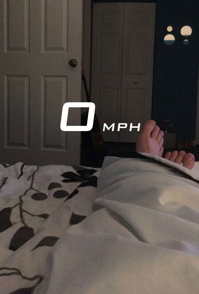 0 mph at 1152 pm