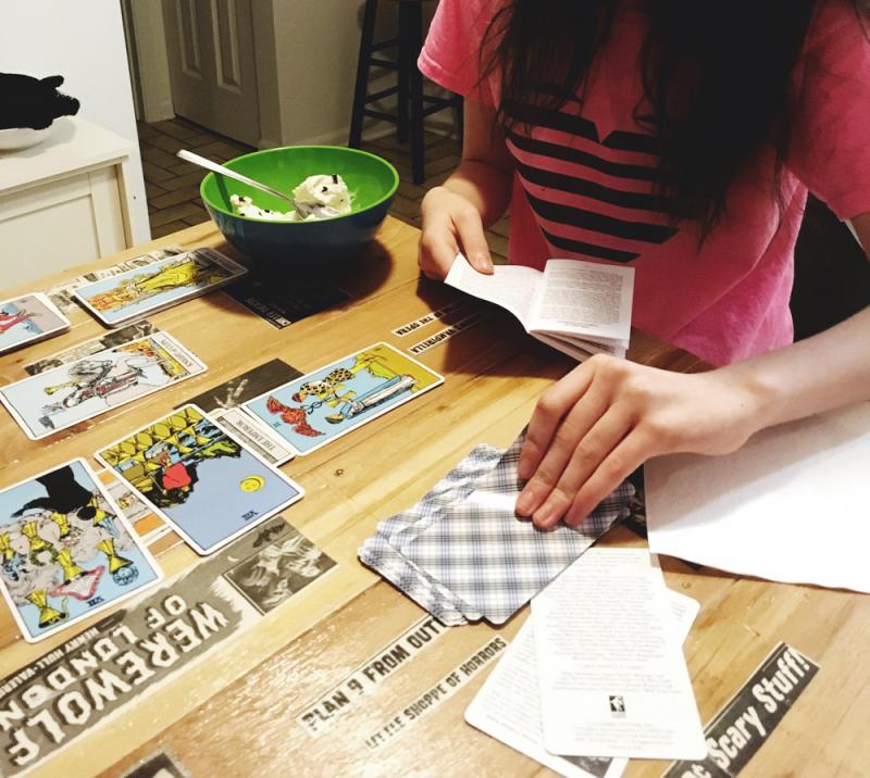 Tarot cards and ice cream