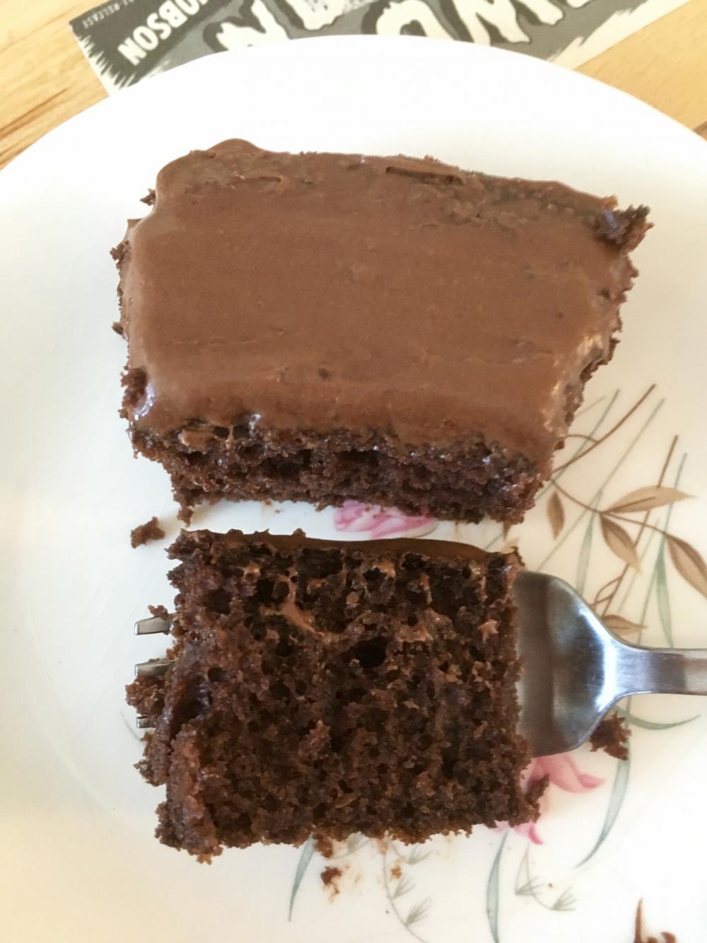 Chocolate cake with the juice of a whole lime 3