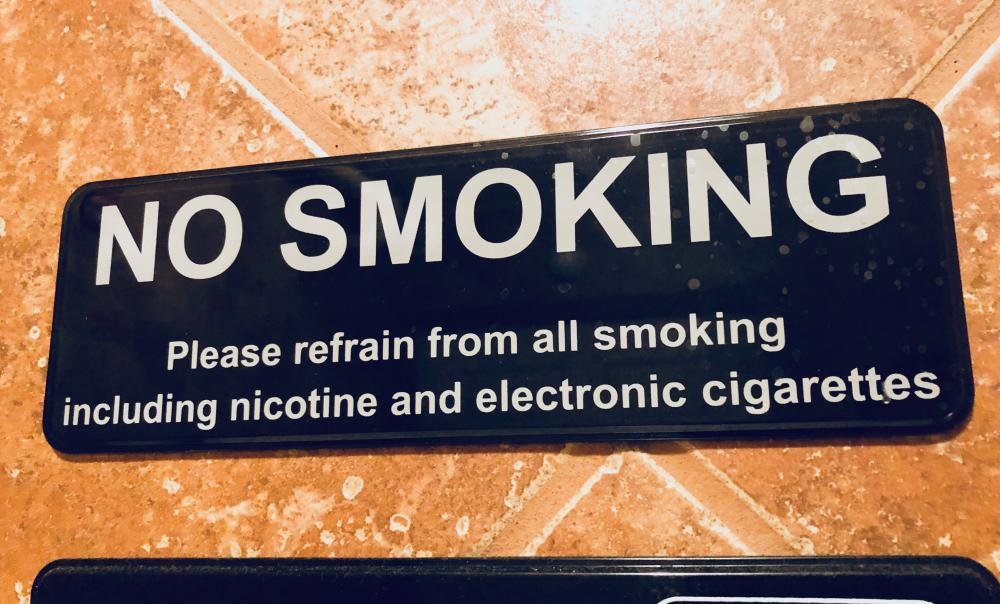 No vaping in the John