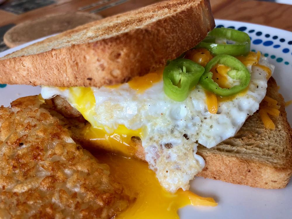 Egg sandwich