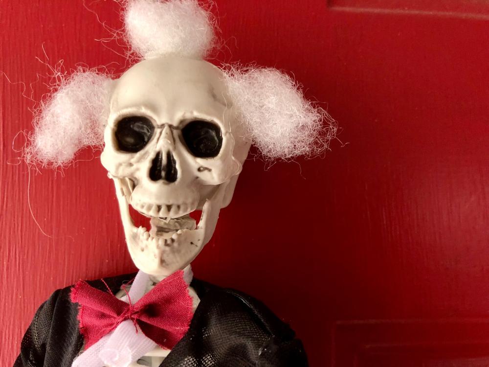 Red bow tie skeleton