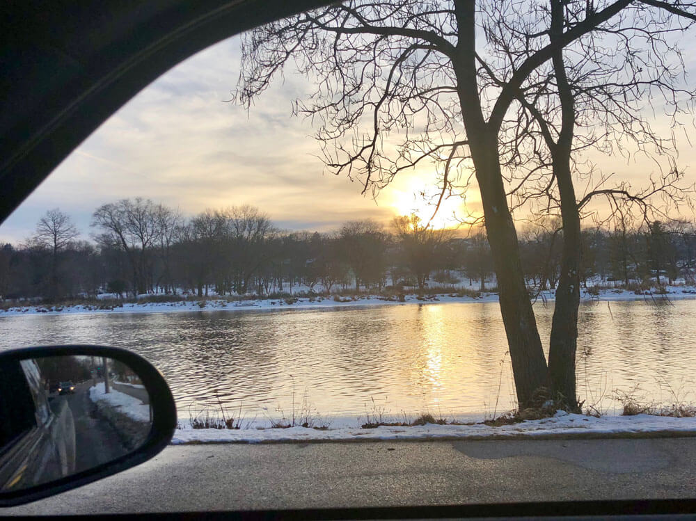 Happy river-drive-by Friday, peeps!