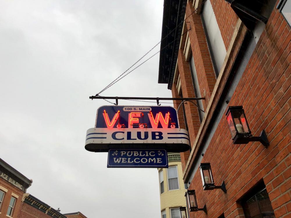 VFW Club in Neon