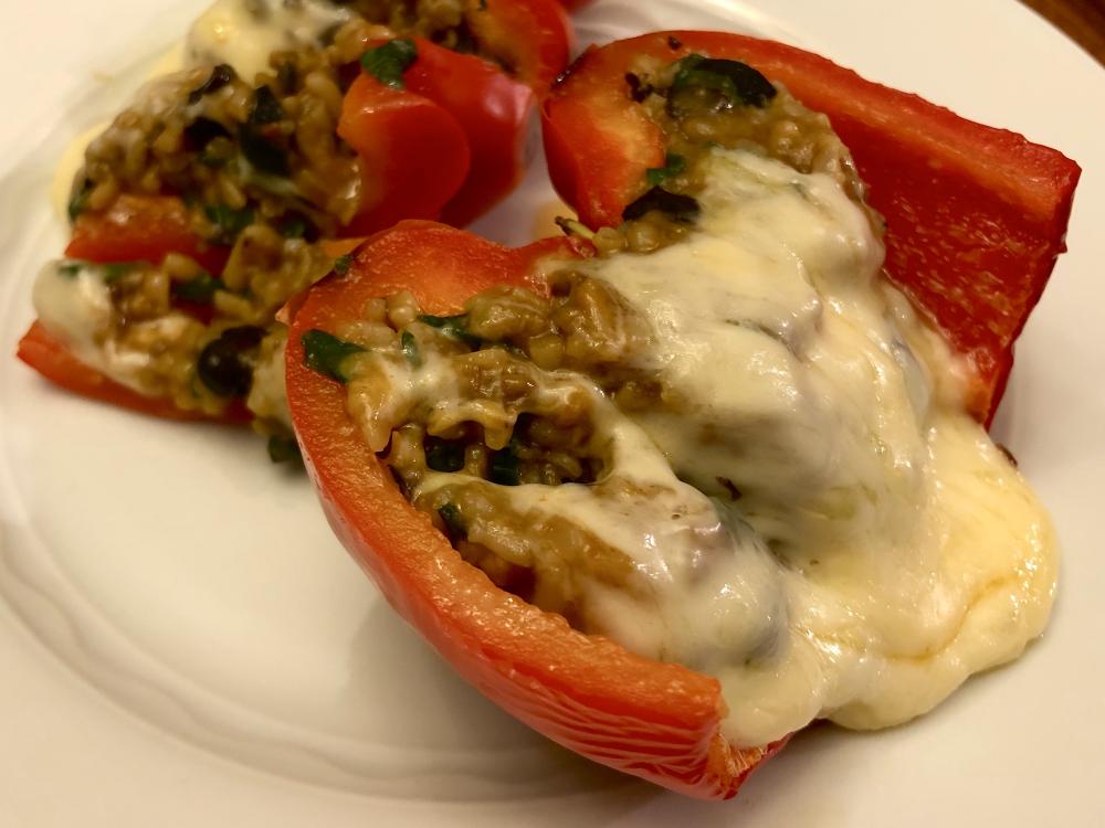 Stuffed red peppers 2